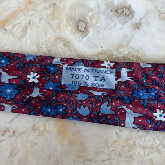 Hermès 100% Silk Printed Tie Floral & Deer - Picture 7 of 9